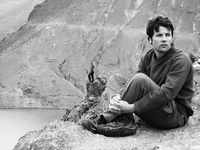 Very English like but more expensive and no kebab eating