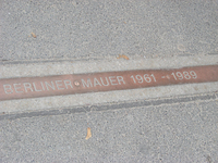 Wall line marker that tracks around the original wall line